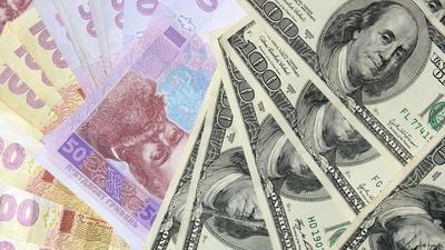 В курсовых плясках пауза: стоит ли доверять гривне на все 100%