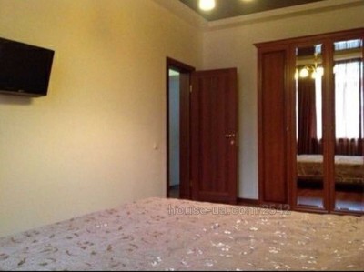 Зняти квартиру, Сталінка, Московская ул., Дніпро, id 57264