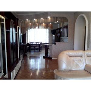 Rent an apartment, Stalinka, Kaplunivskyi-Lane, Kharkiv, id 129957