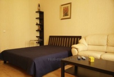 Vacation apartment, Zhukova-Marshala-prosp, 5, Kharkiv, id 118124