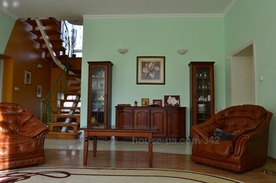 Купить дом, Украинская ул., 1, Ирпень, Ирпенский горсовет район, id 5132