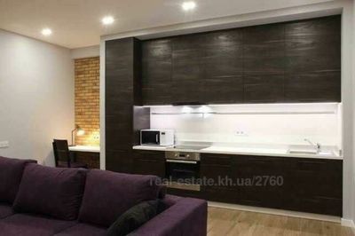 Rent an apartment, Stalinka, Universitetskaya-ul, 37/39, Kharkiv, id 130840