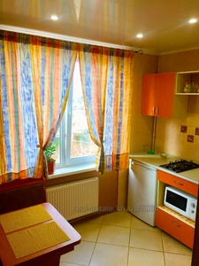 Vacation apartment, Gvardeycev-shironincev-ul, Kharkiv, id 125644