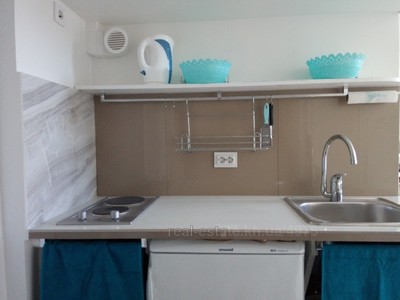 Rent an apartment, Stalinka, Chichibabina-Borisa-ul, 1, Kharkiv, id 126084