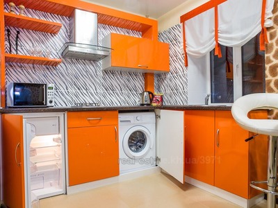 Vacation apartment, Nauki-prospekt, 13, Kharkiv, id 121190
