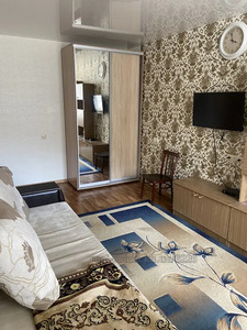 Rent an apartment, Czekh, Lesia-Serdiuka-ul, Kharkiv, id 138938