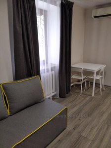 Rent an apartment, Otakara-Yarosha-per, Kharkiv, id 47380
