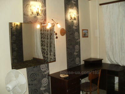 Купити квартиру, Готелька (малосімейка), Кондратенка Степана вул., Полтава, id 2342