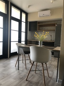 Rent an apartment, Celinogradskaya-ul, Kharkiv, id 26358