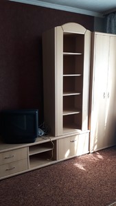 Rent an apartment, Hotel type (small family), Bereznyakovskaya-ul, 34А, Kyiv, id 23882