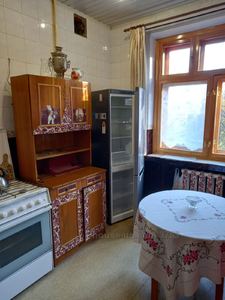 Rent an apartment, Stalinka, Kazakevicha-ul, Dnipro, id 57864