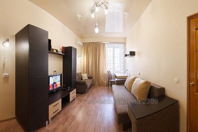 Buy an apartment, Stalinka, Studencheskaya-ul, 4, Kharkiv, id 128952