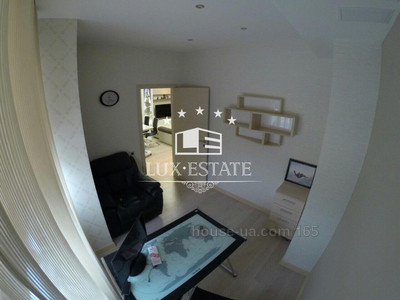 Buy an apartment, Otakara-Yarosha-per, Kharkiv, id 1953