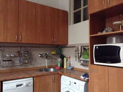 Rent an apartment, Stalinka, Krivonosa-Maksima-ul, Kyiv, id 2102