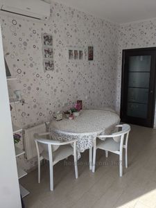 Купити квартиру, Роганська вул., Харків, id 63839