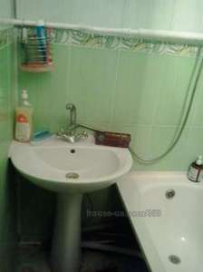 Rent an apartment, Hruschivka, Vokzalnaya-ul, 3, Belaya Tserkov, Belocerkovskiy district, id 3965