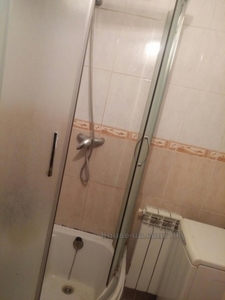 Купити квартиру, Гуртожиток (комуналка), Зелена вул., Львів, id 1131